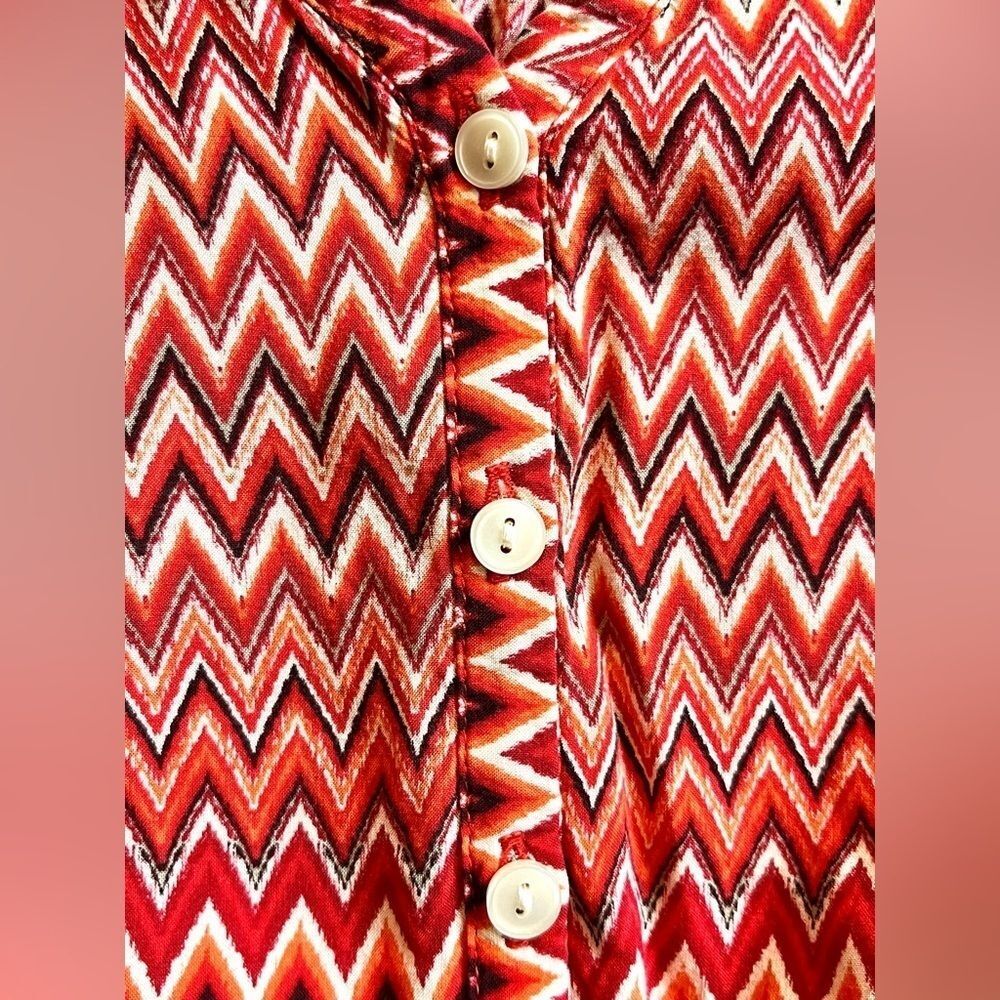 Lucky Brand Live in Love Women’s Chevron Patterned Red Blouse Size Small - Picture 10 of 12